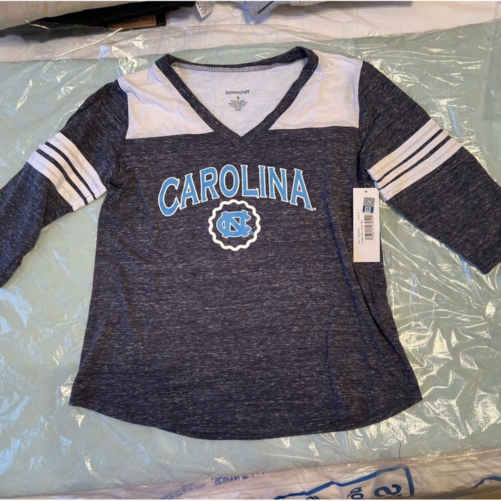 North Carolina Tee, size S
